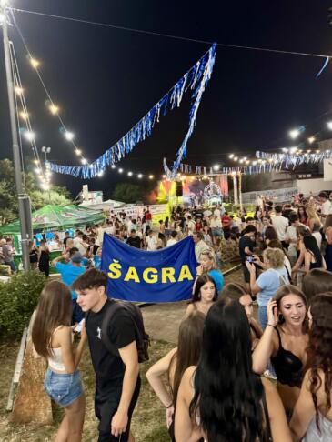 Dekani v znamenju Guoštovce: maškare, glasba in istrska tradicija združile vse generacije 5 Dekani