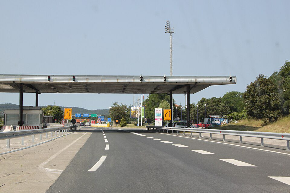 Border between Slovenia and Italy panoramio