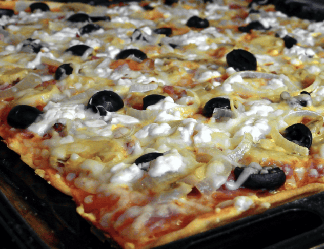 Lačni, pa ni časa? Ta hitra pizza bo rešila večer 2 Screenshot 2026 08 03 at 13.46.52