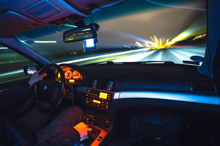 driving 933281 1280