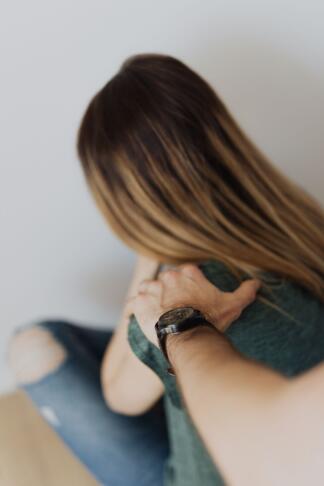 Vročina prinaša še eno tveganje: več nasilja nad ženskami 2 tveganje za nasilje