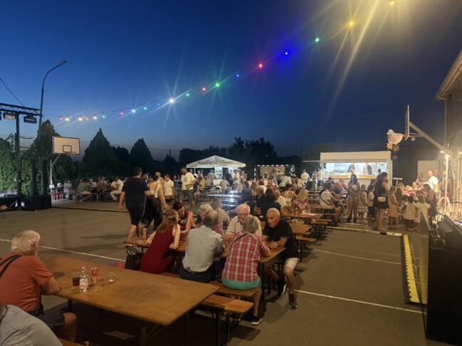 Šagra Pobegi - Čežarji privabila številne: večer v znamenju glasbe in druženja (FOTOGALERIJA) 24 vecer