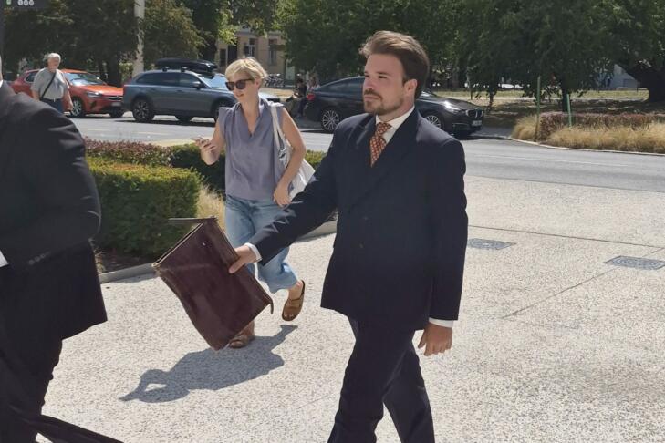 luka mesec dušan smodej