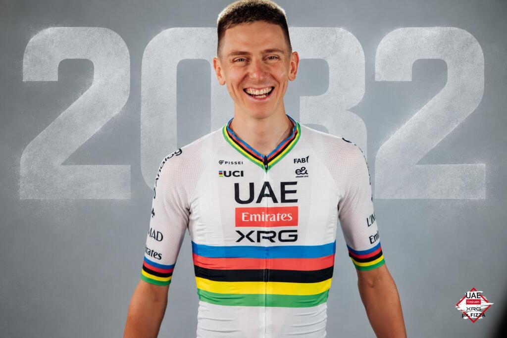 www.uaeteamemirates.com TADEJ POGAČAR