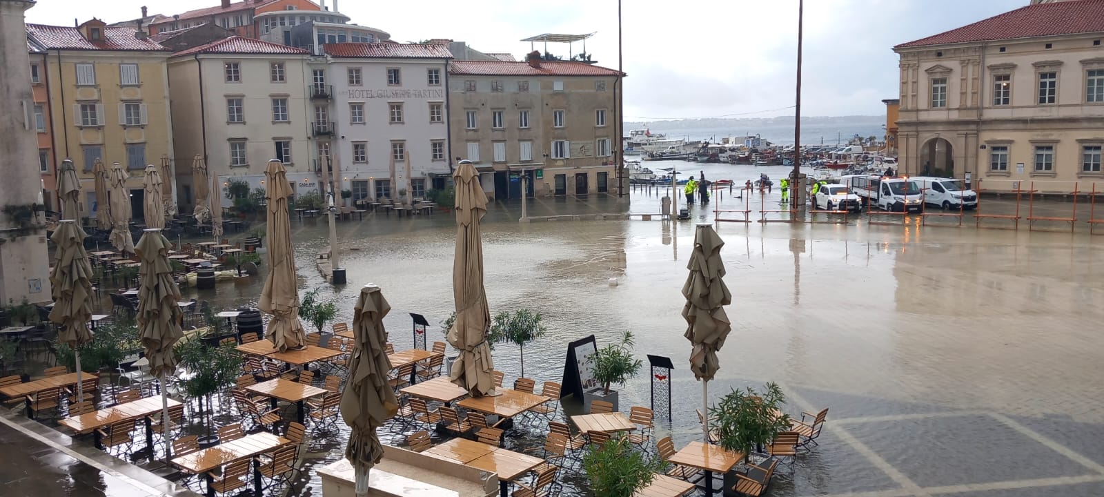 tartinijev trg piran
