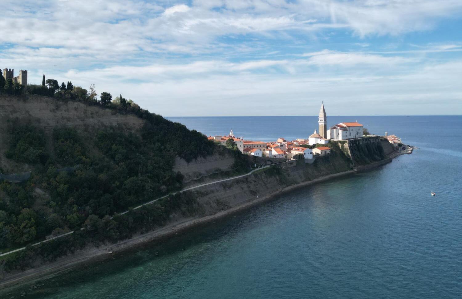 pešpot piran fiesa