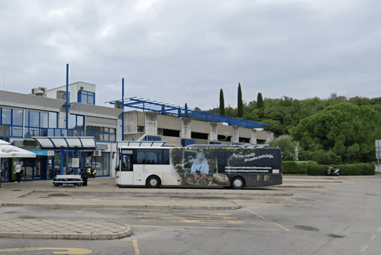 iz lucije so avtobus za koper čakali več kot uro i